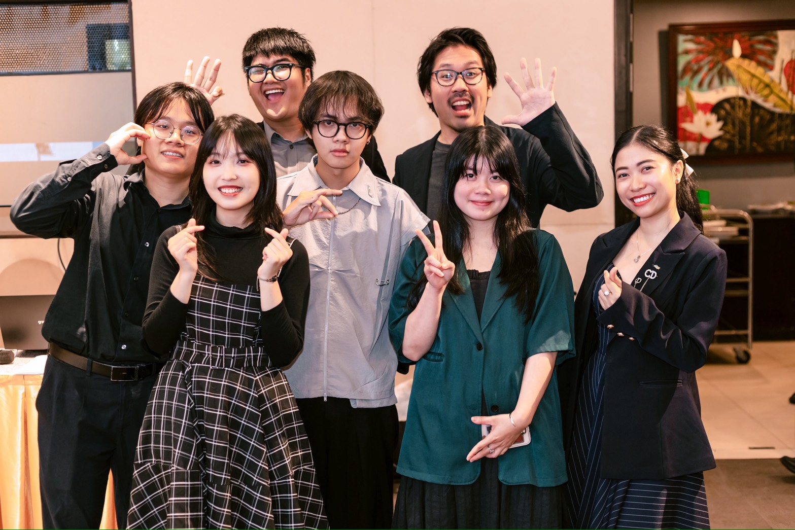 学生グループ写真