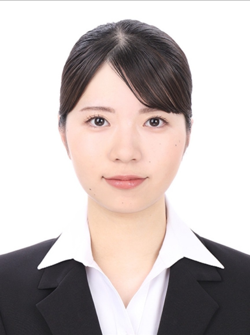 田岡里彩